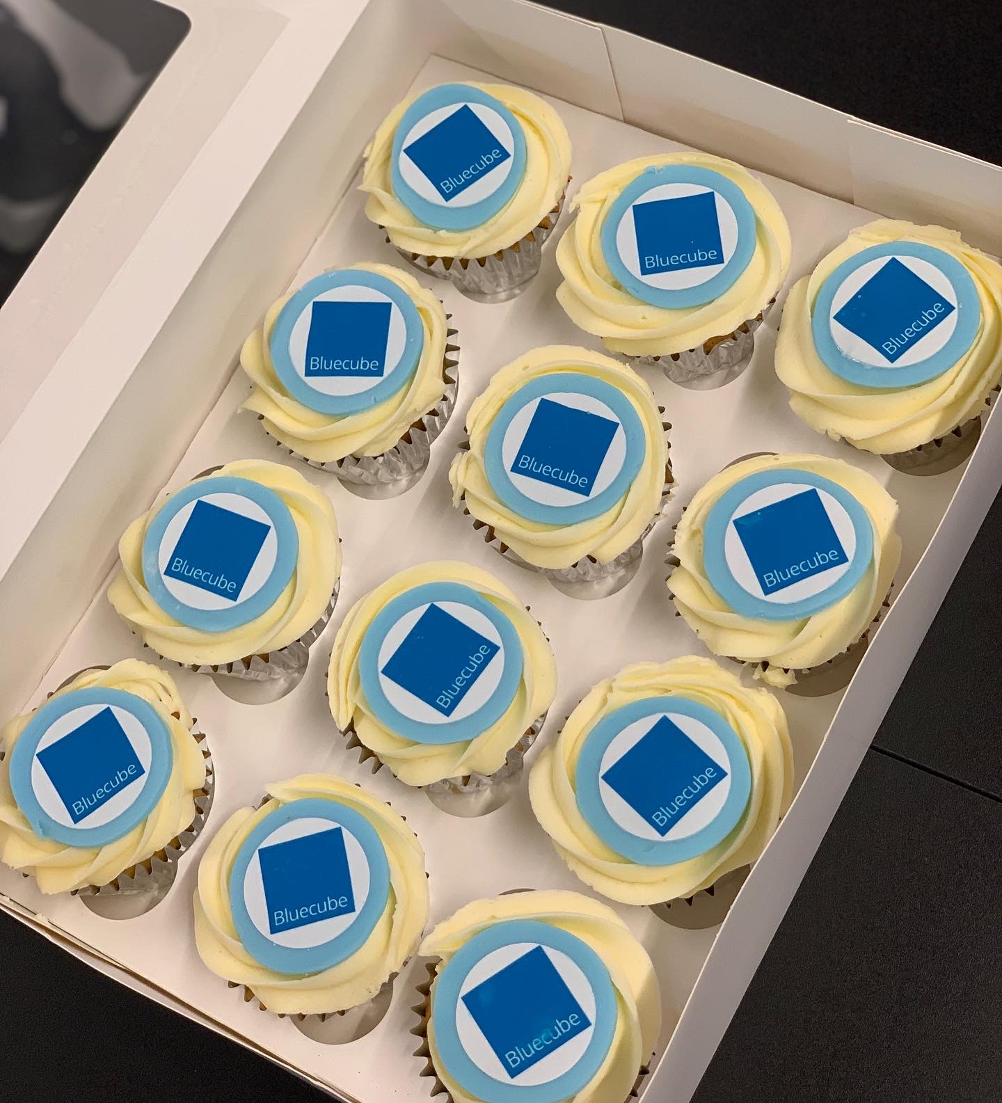 cupcakes with the old bluecube logo on